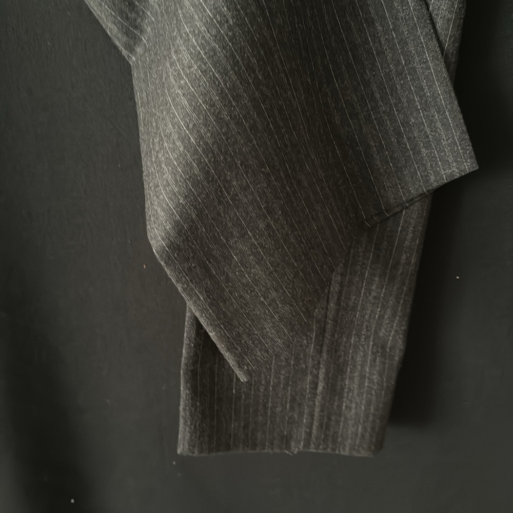 GUCCI Wool Double Breasted Pinstripe Suit - Picture 9 of 16